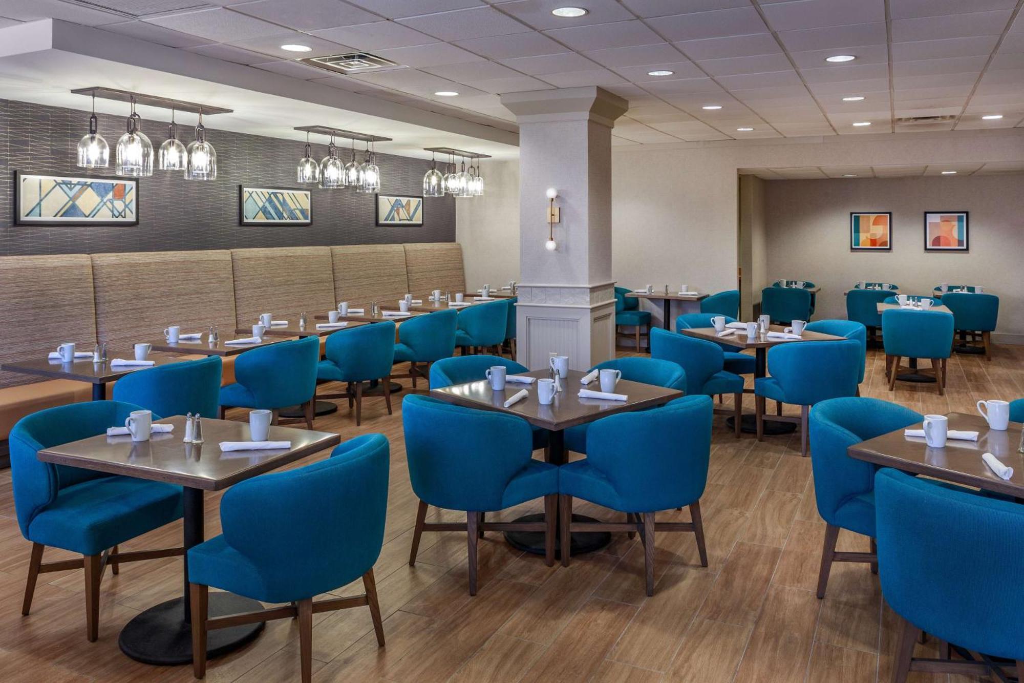 Doubletree By Hilton Boston/Westborough Hotel Екстериор снимка